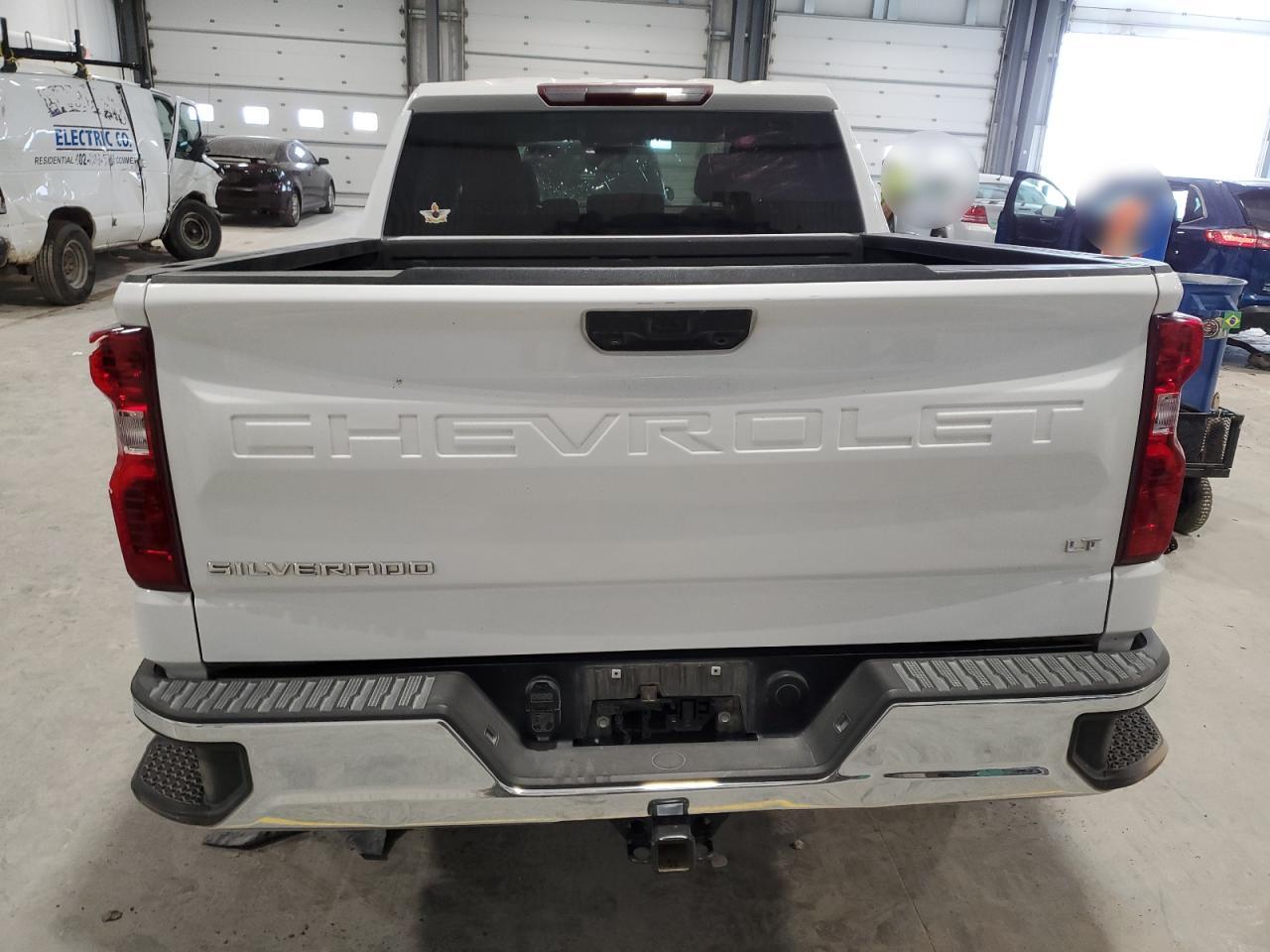 2022 Chevrolet Silverado VIN 1GCPDDEK8NZ518672 Copart auction photo, all over damage thumbnail 6