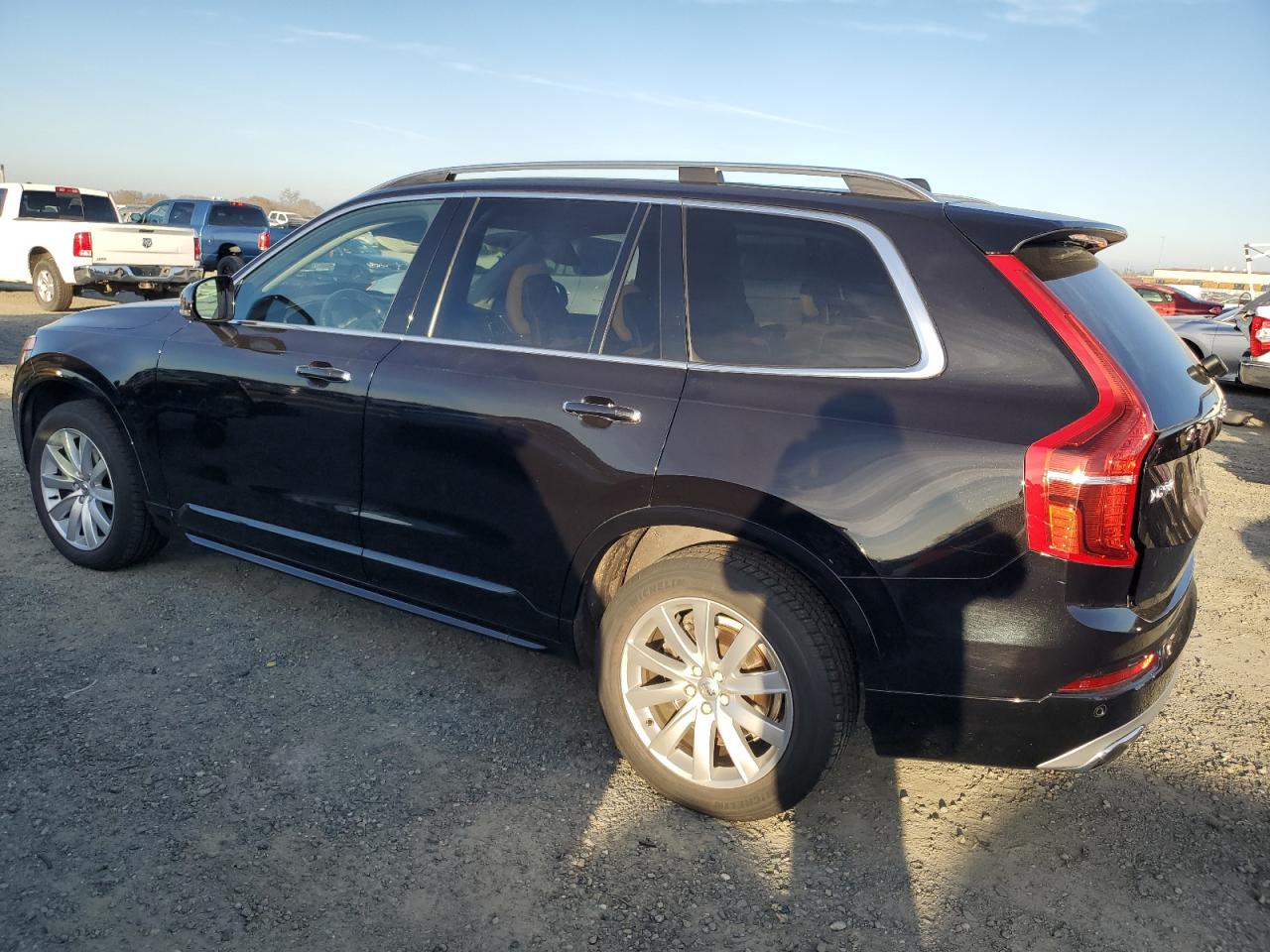 2016 Volvo XC90 VIN YV4A22PK3G1056159 Copart auction photo, water/flood damage thumbnail 2
