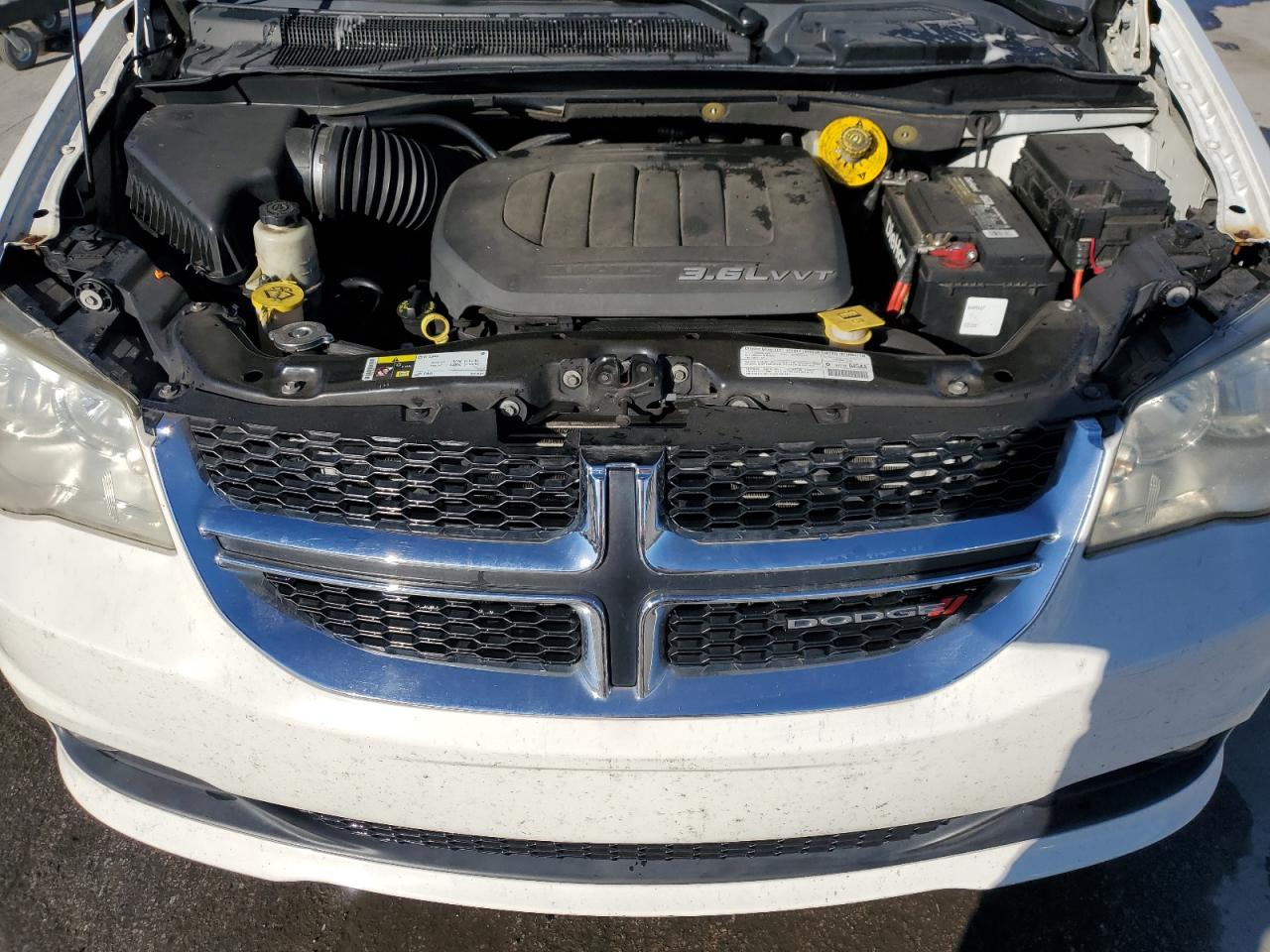 2013 Dodge Caravan VIN 2C4RDGCG9DR748724 Copart auction photo, rear end damage thumbnail 12
