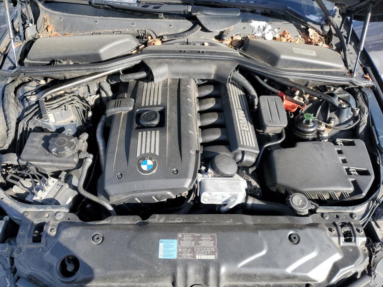 2010 BMW 5er VIN WBANV1C53AC445141 Copart auction photo, rear end / side damage thumbnail 11