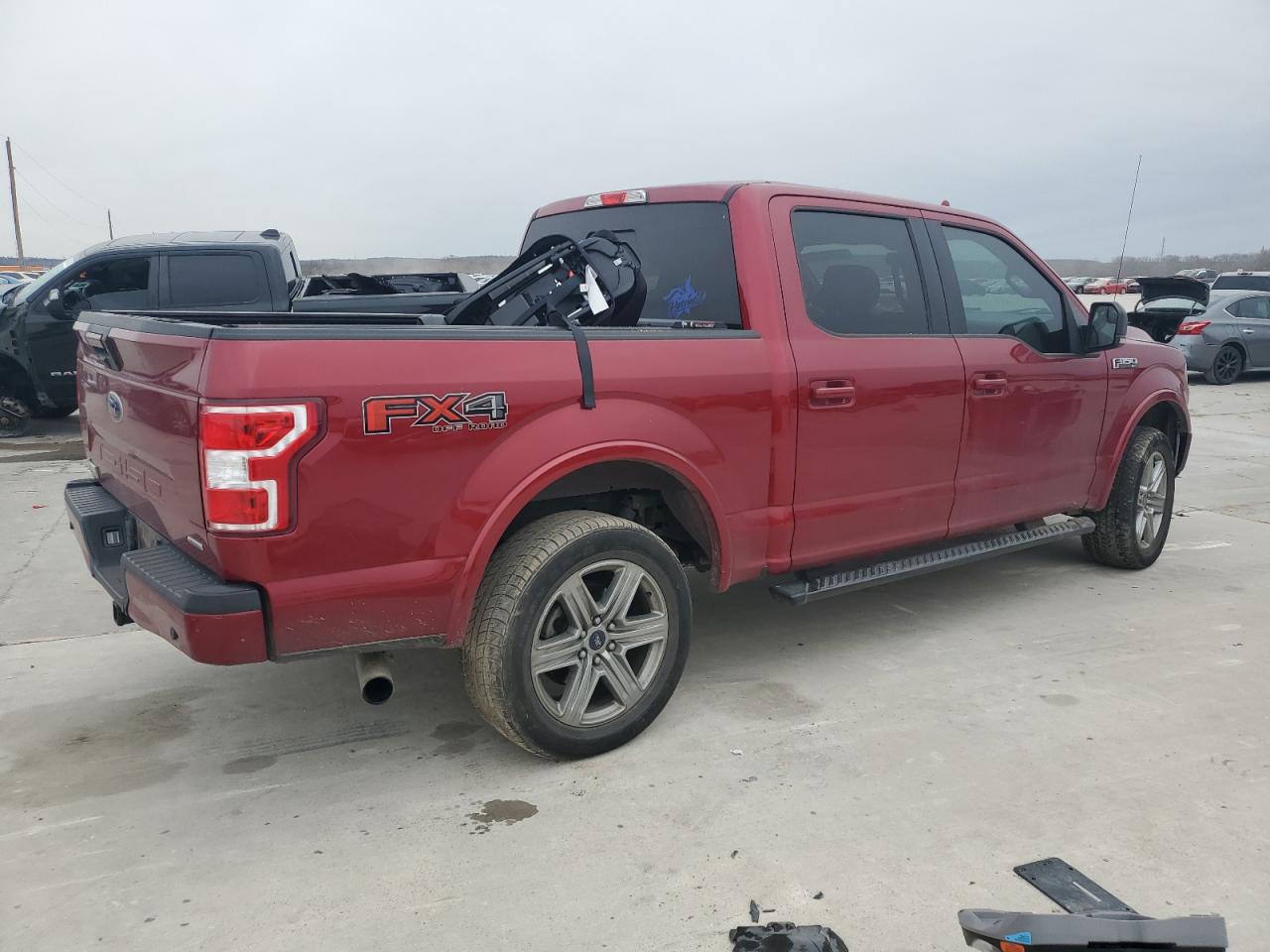 2018 Ford F-150 VIN 1FTEW1EG1JKE84556 Copart auction photo, front end damage thumbnail 3