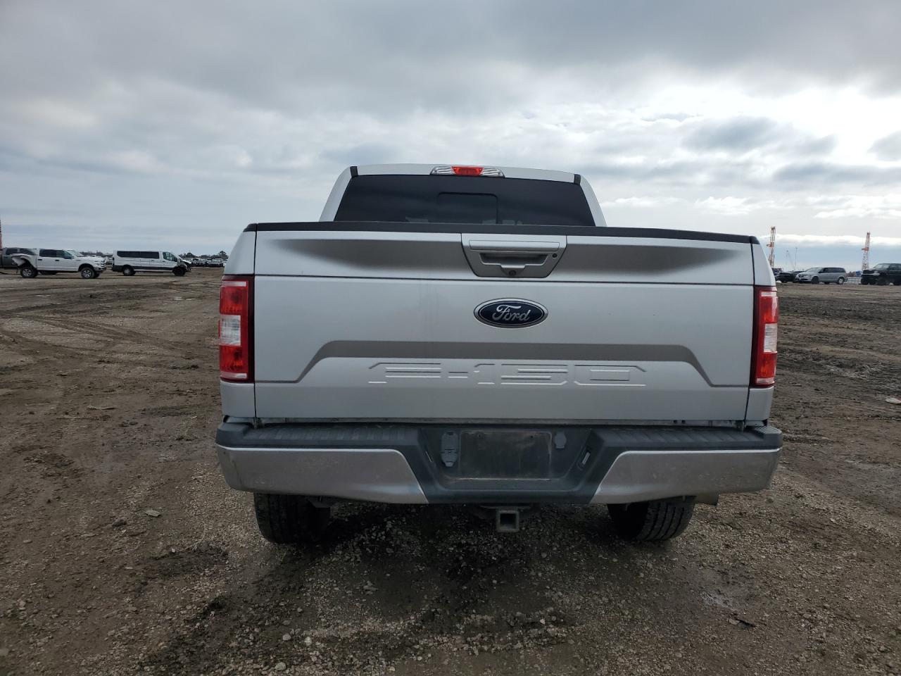2018 Ford F-150 VIN 1FTEW1E56JKE17997 Copart auction photo, front end / side damage thumbnail 6