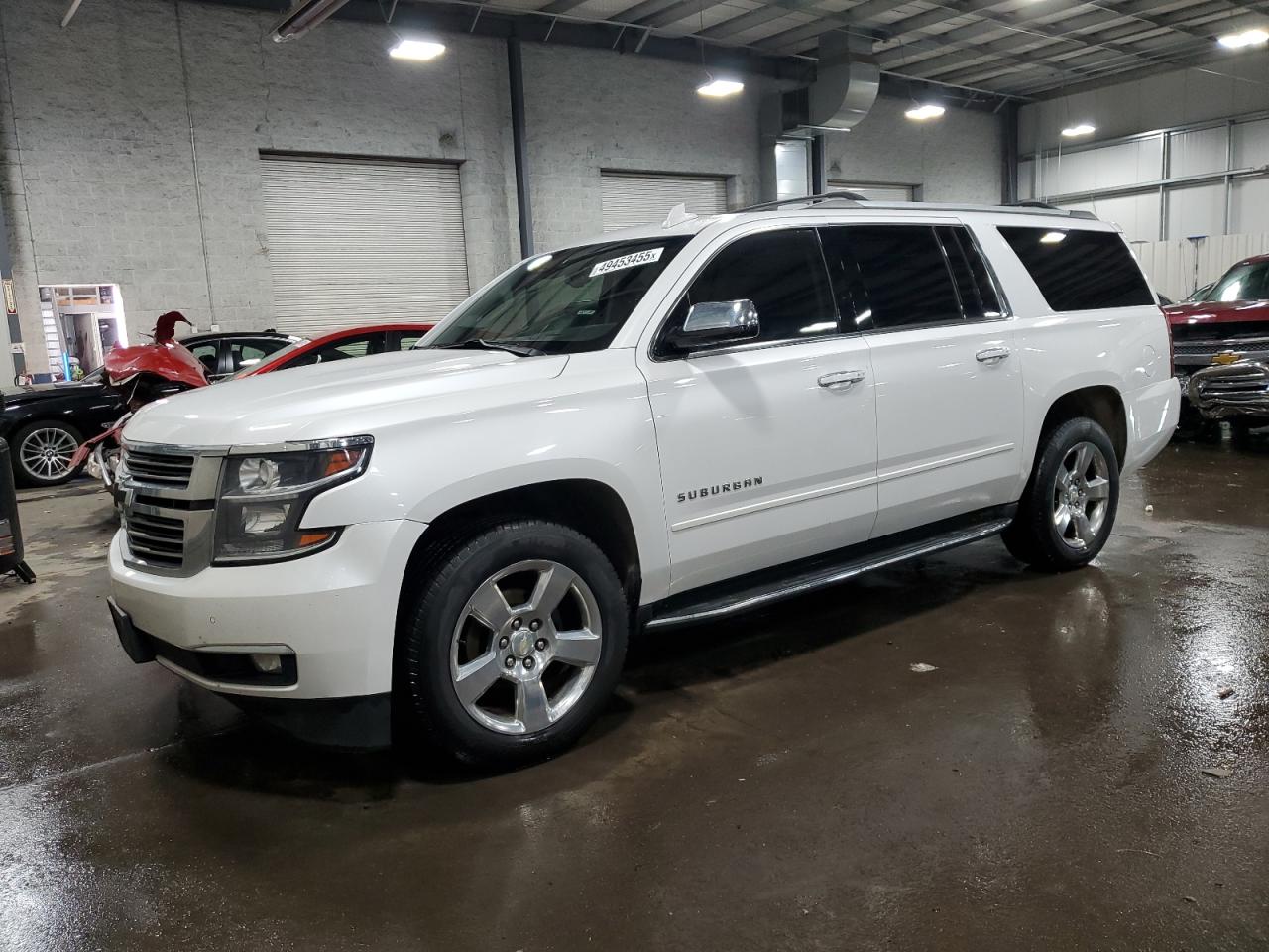 2017 Chevrolet Suburban VIN 1GNSKJKC1HR131632 - Copart auction photo