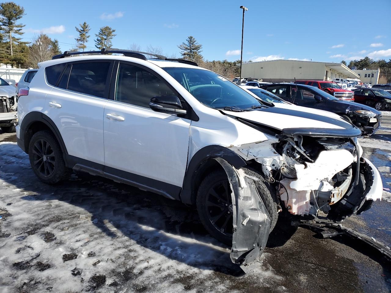2018 Toyota RAV 4 VIN 2T3RFREV4JW761223 Copart auction photo, front end / minor dent/scratches damage thumbnail 4