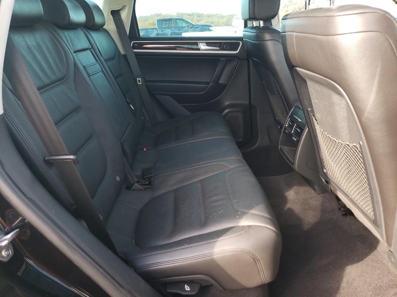 2015 Volkswagen Touareg VIN WVGEP9BP8FD007937 Copart auction photo, front end damage thumbnail 11