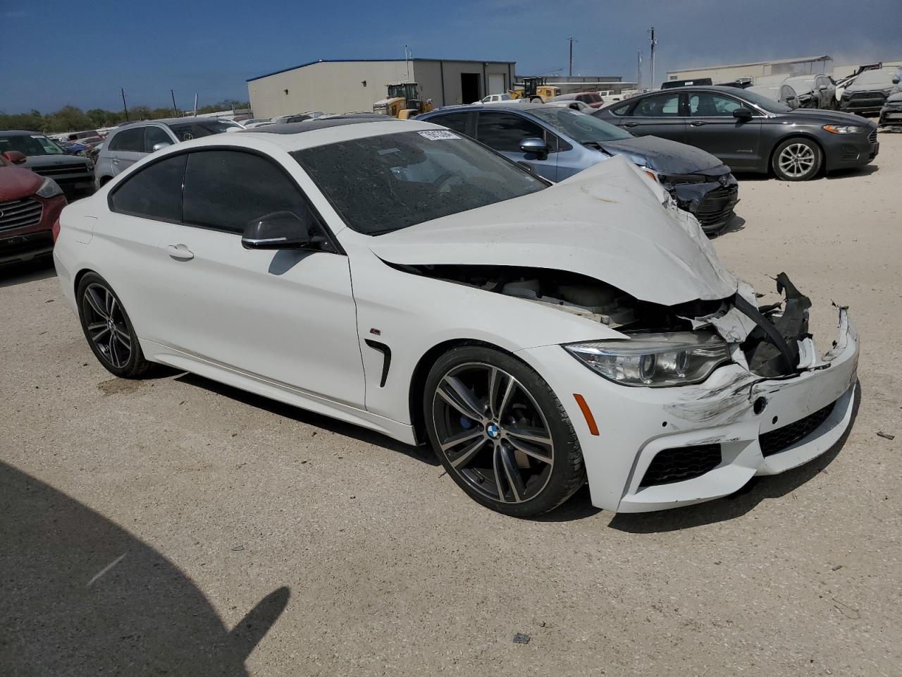 2015 BMW 4er VIN WBA3R1C51FK193334 Copart auction photo, all over damage thumbnail 4