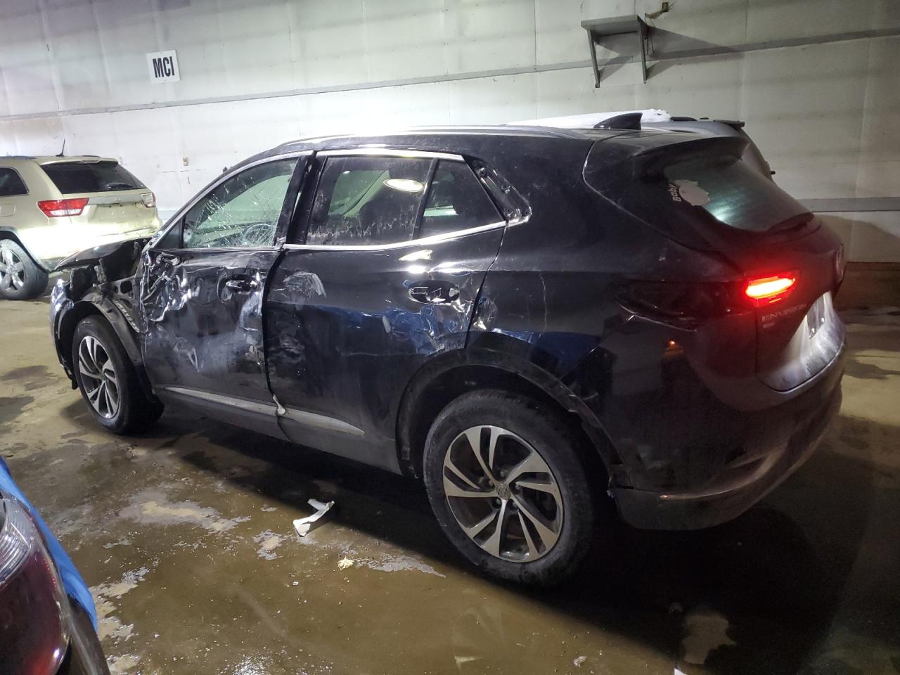 2022 Buick Envision VIN LRBFZPR47ND068700 Copart auction photo, side / front end damage thumbnail 2