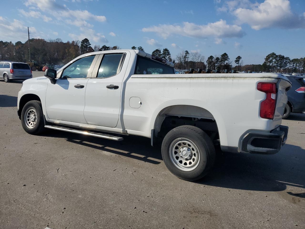 2019 Chevrolet Silverado VIN 1GCRWAEHXKZ404156 Copart auction photo, front end damage thumbnail 2