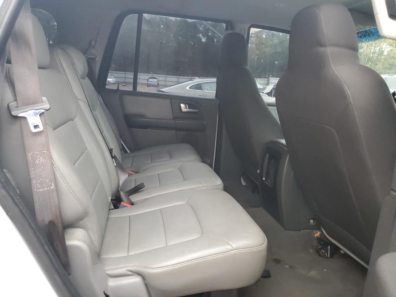 2003 Ford Expedition VIN 1FMPU15L83LB27492 Copart auction photo, front end / side damage thumbnail 11
