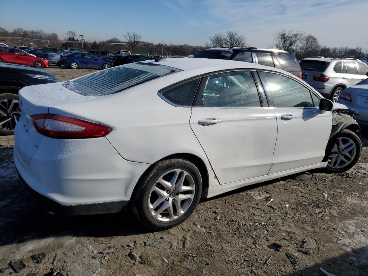 2015 Ford Fusion VIN 3FA6P0H72FR131243 Copart auction photo, front end / side damage thumbnail 3