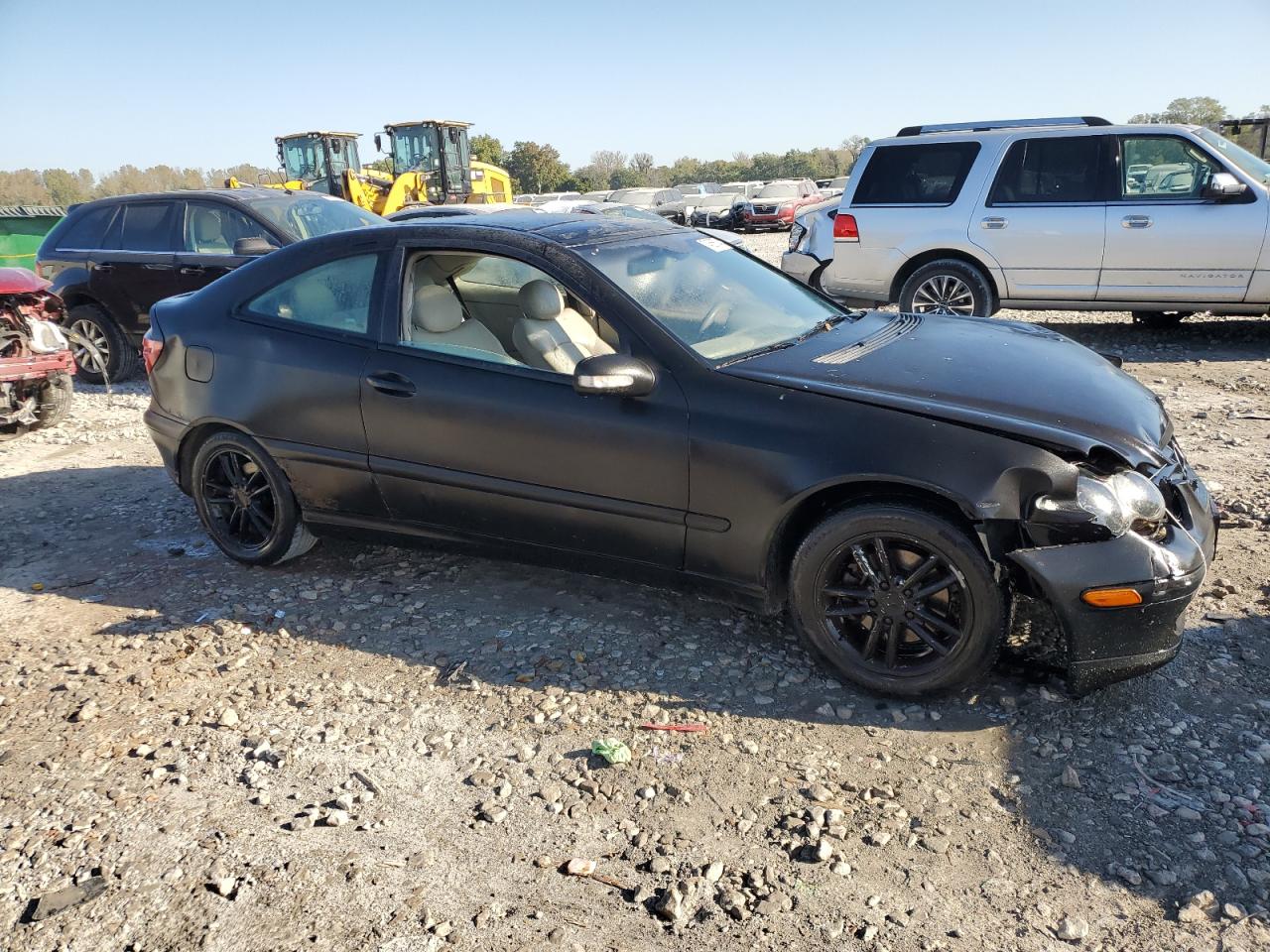 2002 Mercedes-Benz C-klasse VIN WDBRN47J52A307657 Copart auction photo, front end damage thumbnail 4