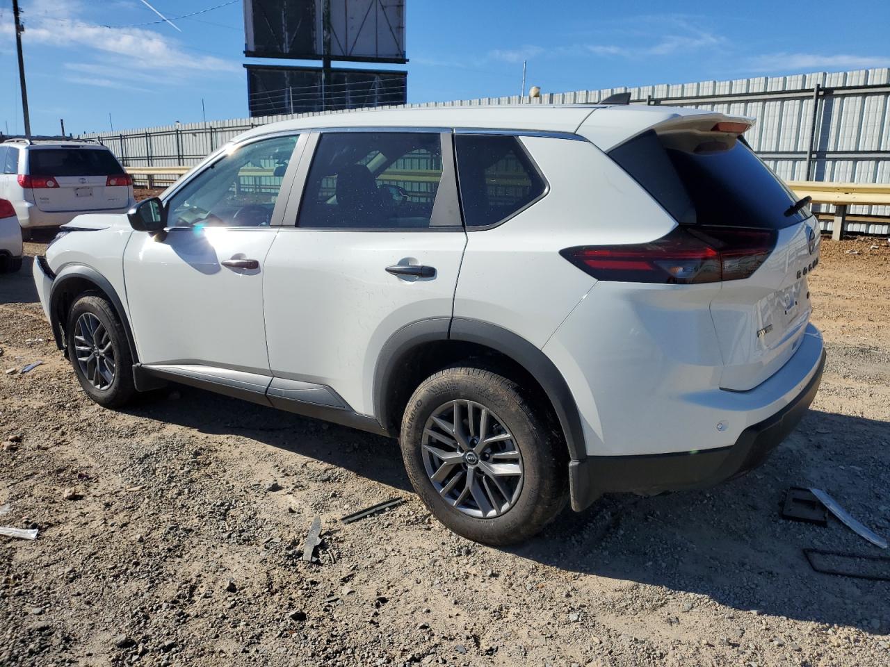 2024 Nissan Rogue VIN 5N1BT3AB7RC717763 Copart auction photo, front end damage thumbnail 2