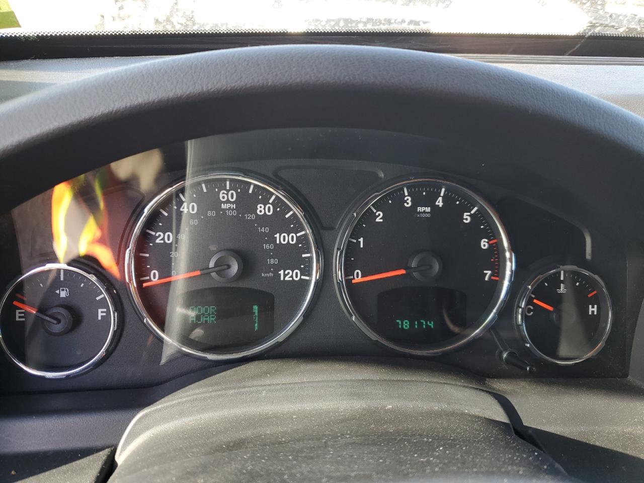 2010 Jeep Liberty (North America) VIN 1J4PN3GK6AW146808 Copart auction photo, front end damage thumbnail 9