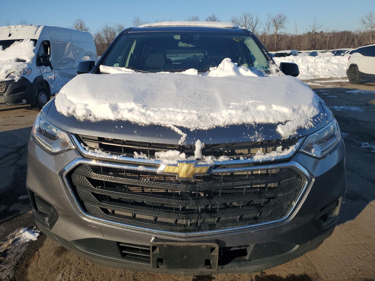 2021 Chevrolet Traverse VIN 1GNEVFKWXMJ104532 Copart auction photo, rear end / side damage thumbnail 5