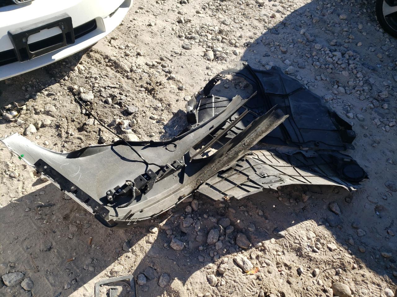 2018 Mazda CX-5 VIN JM3KFBBMXJ0389371 Copart auction photo, front end / undercarriage damage thumbnail 15
