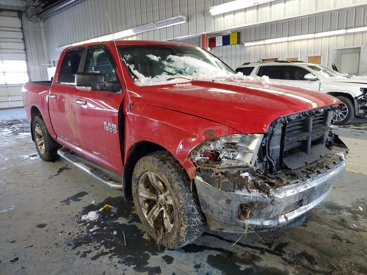 2014 RAM 1500 VIN 1C6RR7LG8ES464350 Copart auction photo, front end / minor dent/scratches damage thumbnail 4