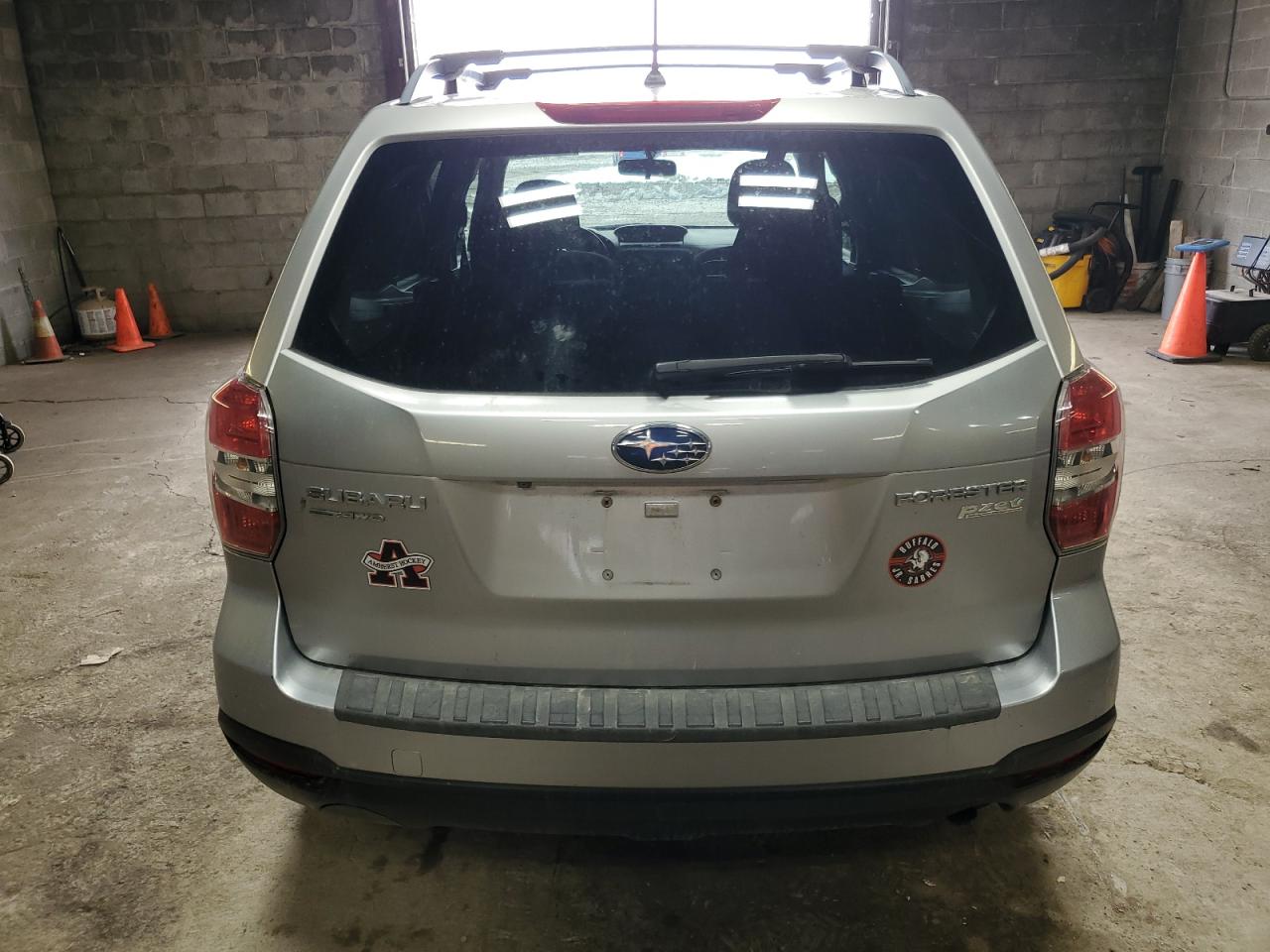 2015 Subaru Forester VIN JF2SJADC9FH403034 Copart auction photo, front end / side damage thumbnail 6