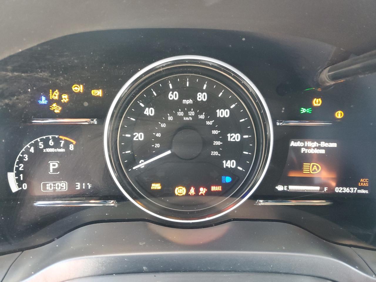 2021 Honda HR-V VIN 3CZRU5H7XMM704598 Copart auction photo, front end / minor dent/scratches damage thumbnail 9