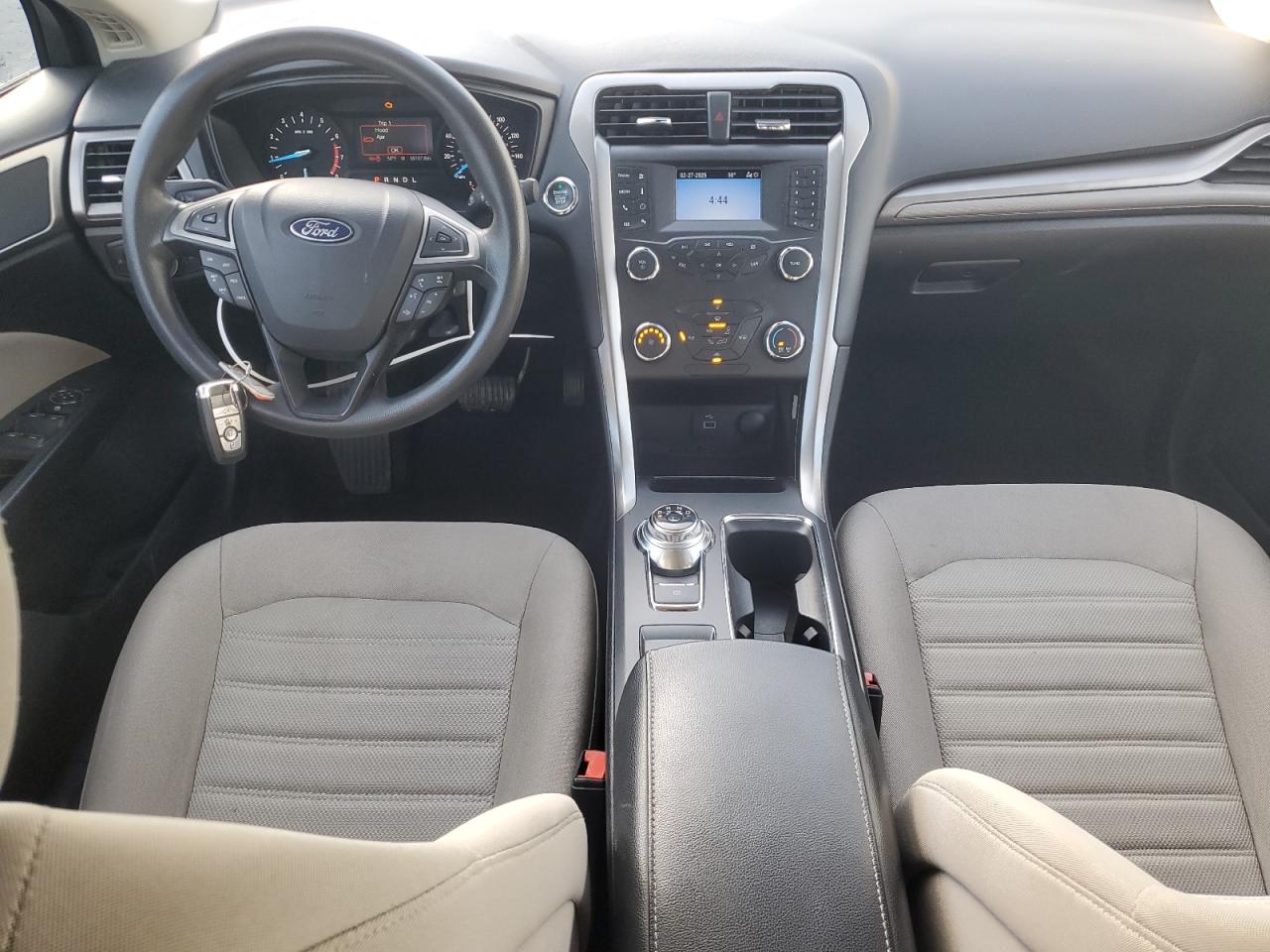 2020 Ford Fusion VIN 3FA6P0G75LR134943 Copart auction photo, front end / minor dent/scratches damage thumbnail 8
