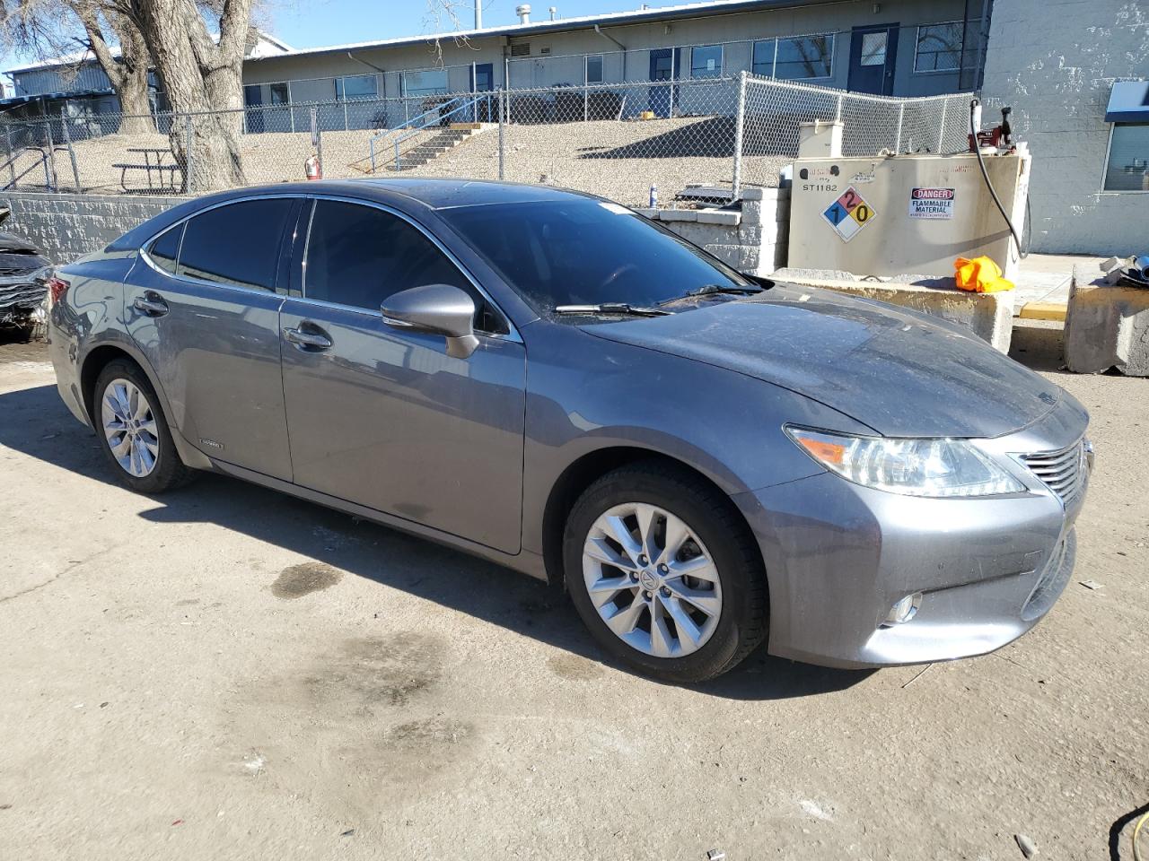 2013 Lexus ES VIN JTHBW1GG5D2025307 Copart auction photo, front end / side damage thumbnail 4