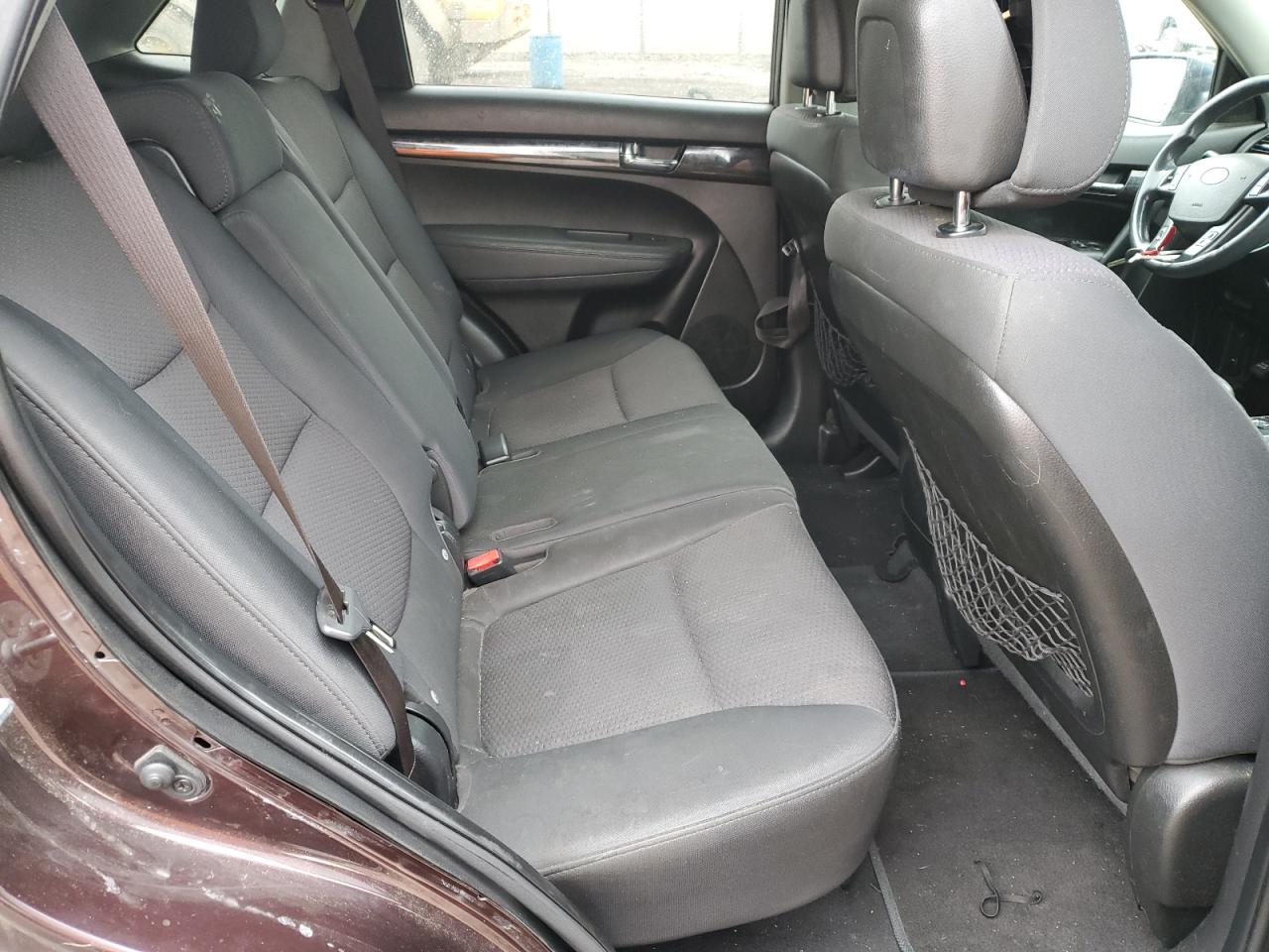 2011 KIA Sorento VIN 5XYKT3A14BG107557 Copart auction photo, side / front end damage thumbnail 12