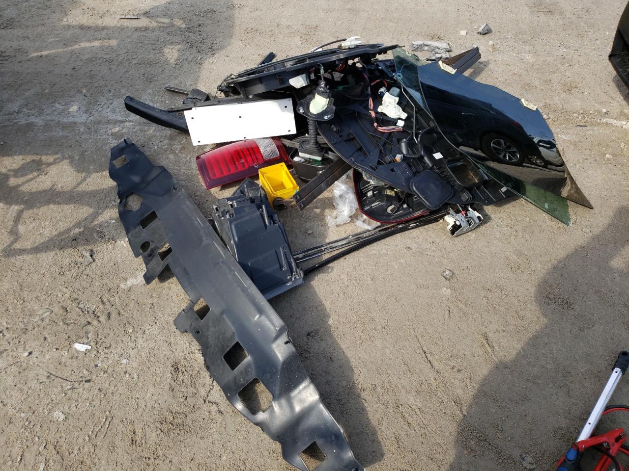 2014 RAM 1500 VIN 1C6RR7MT3ES394638 Copart auction photo, side / front end damage thumbnail 12