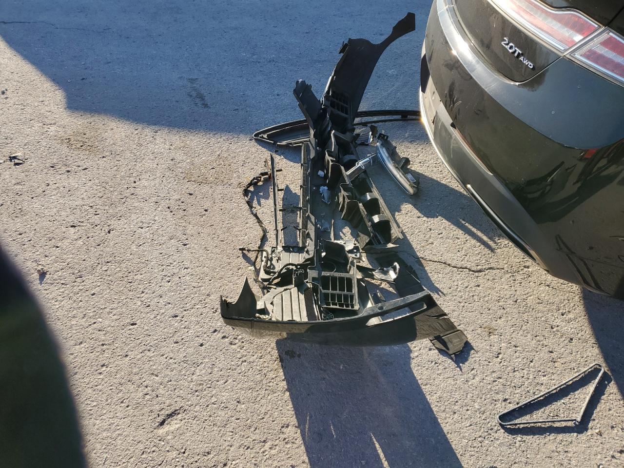 2018 Lincoln MKZ VIN 3LN6L5F97JR619731 Copart auction photo, front end damage thumbnail 12