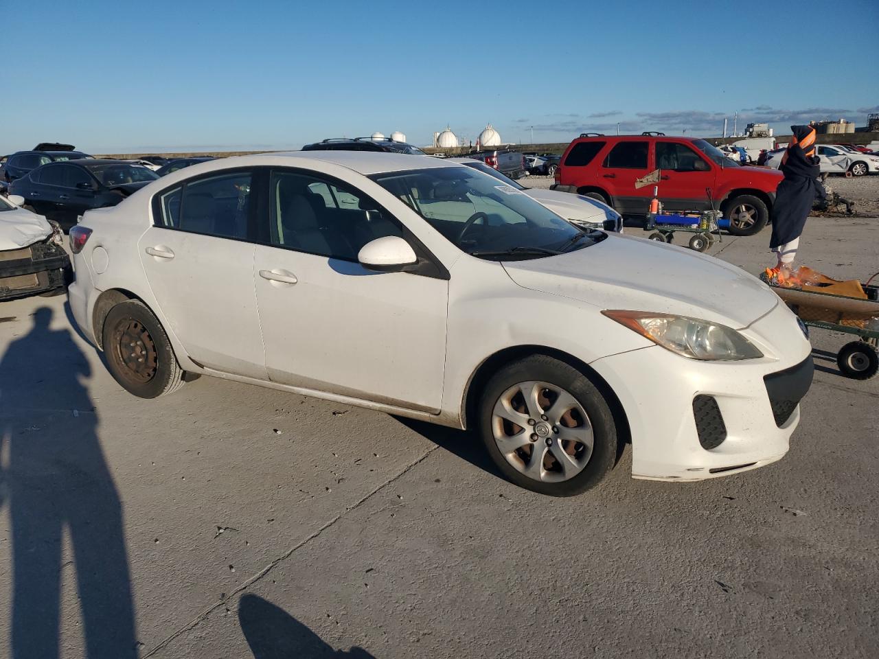 2013 Mazda 3 VIN JM1BL1U74D1704960 Copart auction photo, rear end damage thumbnail 4