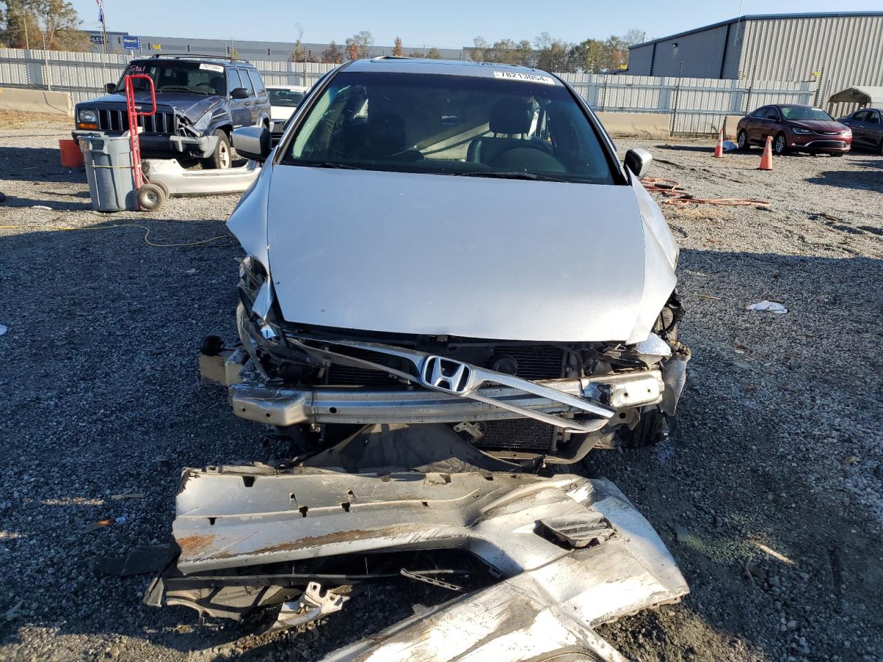 2007 Honda Accord VIN 1HGCM56807A113822 Copart auction photo, all over damage thumbnail 5