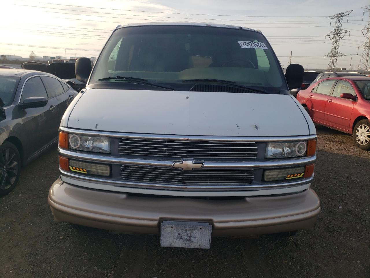 2002 Chevrolet Express VIN 1GBFG15R721227867 Copart auction photo, minor dent/scratches damage thumbnail 5