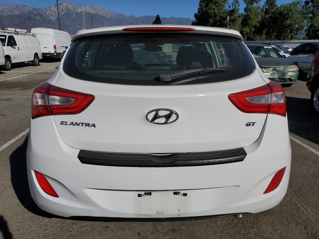 2014 Hyundai Elantra VIN KMHD35LH0EU229216 Copart auction photo, front end / side damage thumbnail 6