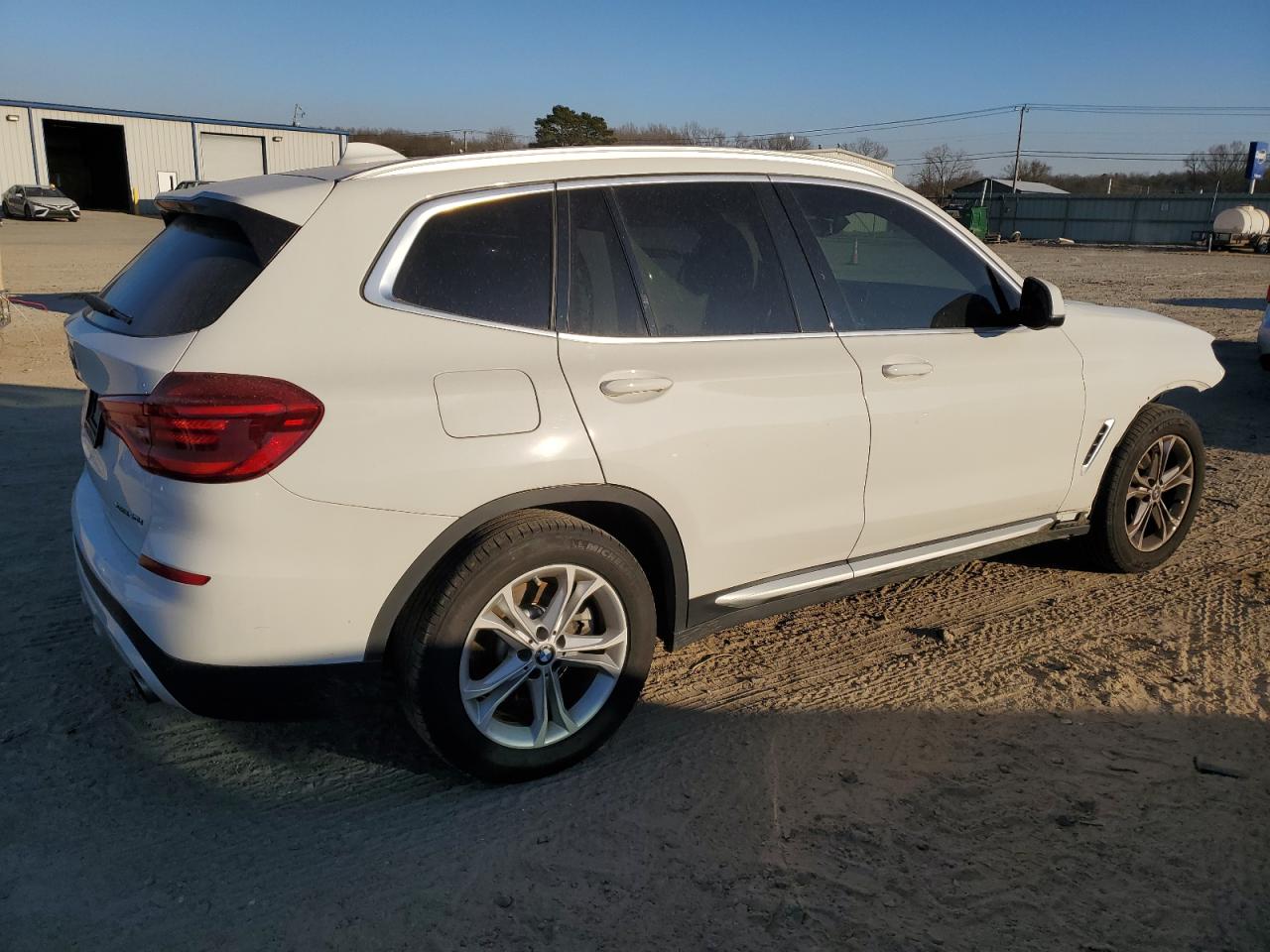2020 BMW X3 VIN 5UXTY5C03L9C47979 Copart auction photo, front end / minor dent/scratches damage thumbnail 3