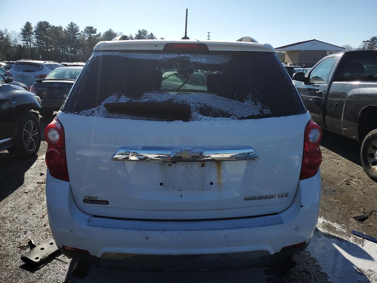 2015 Chevrolet Equinox VIN 2GNFLHE33F6374256 Copart auction photo, front end / minor dent/scratches damage thumbnail 6