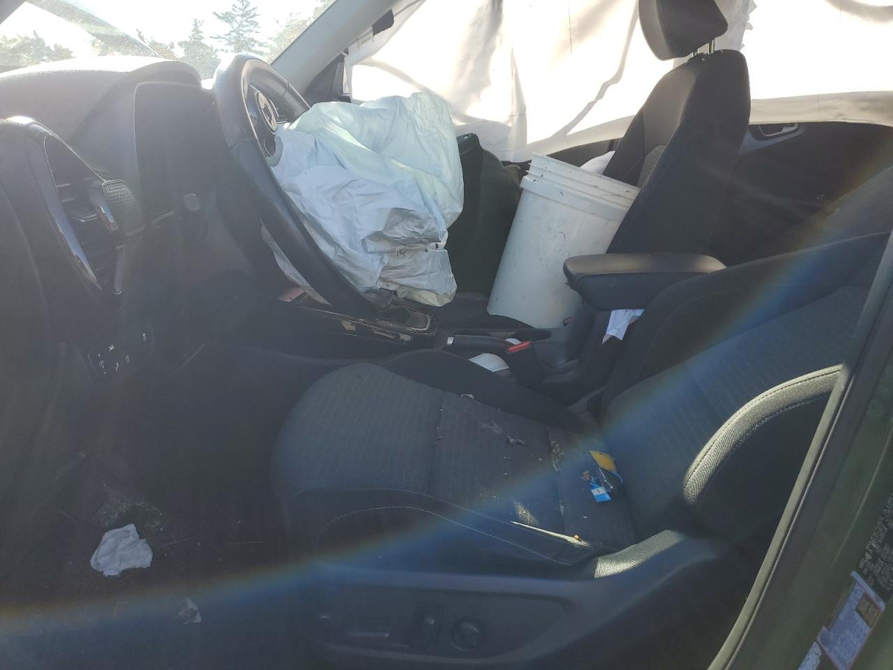 2021 KIA Soul VIN KNDJ33AU0M7128993 Copart auction photo, front end / side damage thumbnail 7