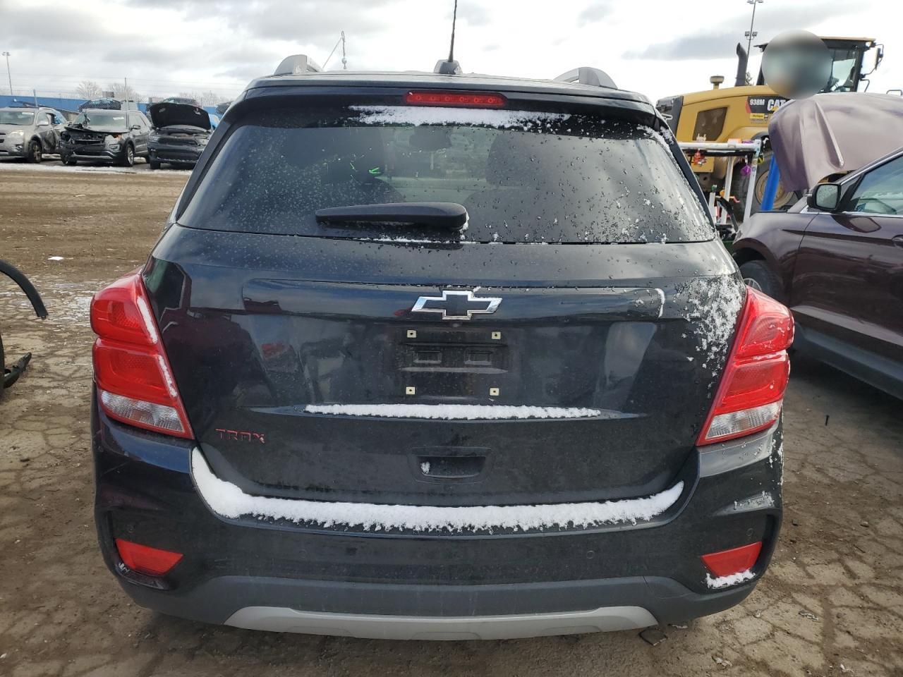 2019 Chevrolet Trax VIN 3GNCJLSBXKL303276 Copart auction photo, side damage thumbnail 6