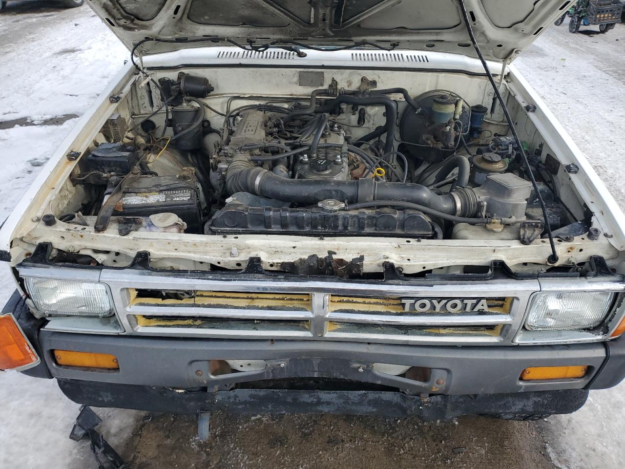 1987 Toyota 4Runner VIN JT4RN62D0H0168244 Copart auction photo, rear end / front end damage thumbnail 11