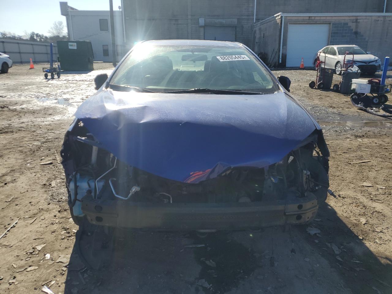 2015 Toyota Corolla VIN 2T1BURHE8FC459051 Copart auction photo, front end / minor dent/scratches damage thumbnail 5