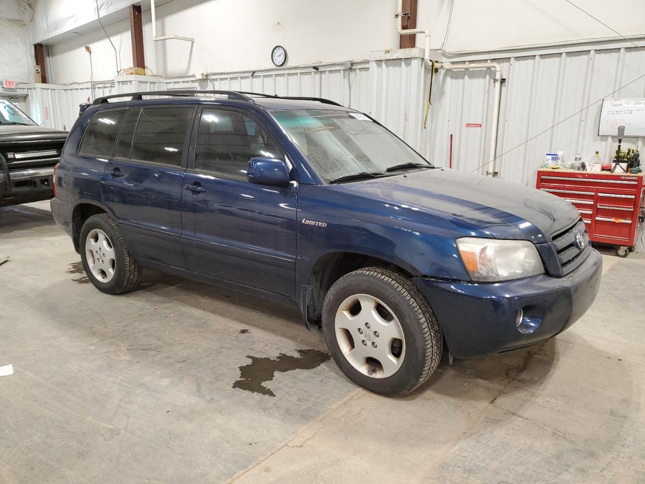 2005 Toyota Highlander VIN JTEEP21A850133127 Copart auction photo, front end damage thumbnail 4