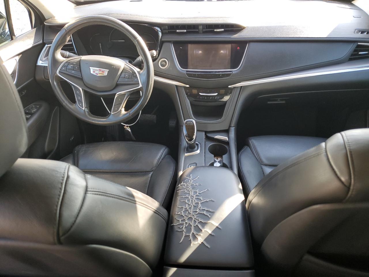 2018 Cadillac XT5 VIN 1GYKNERS8JZ213720 Copart auction photo, front end damage thumbnail 8