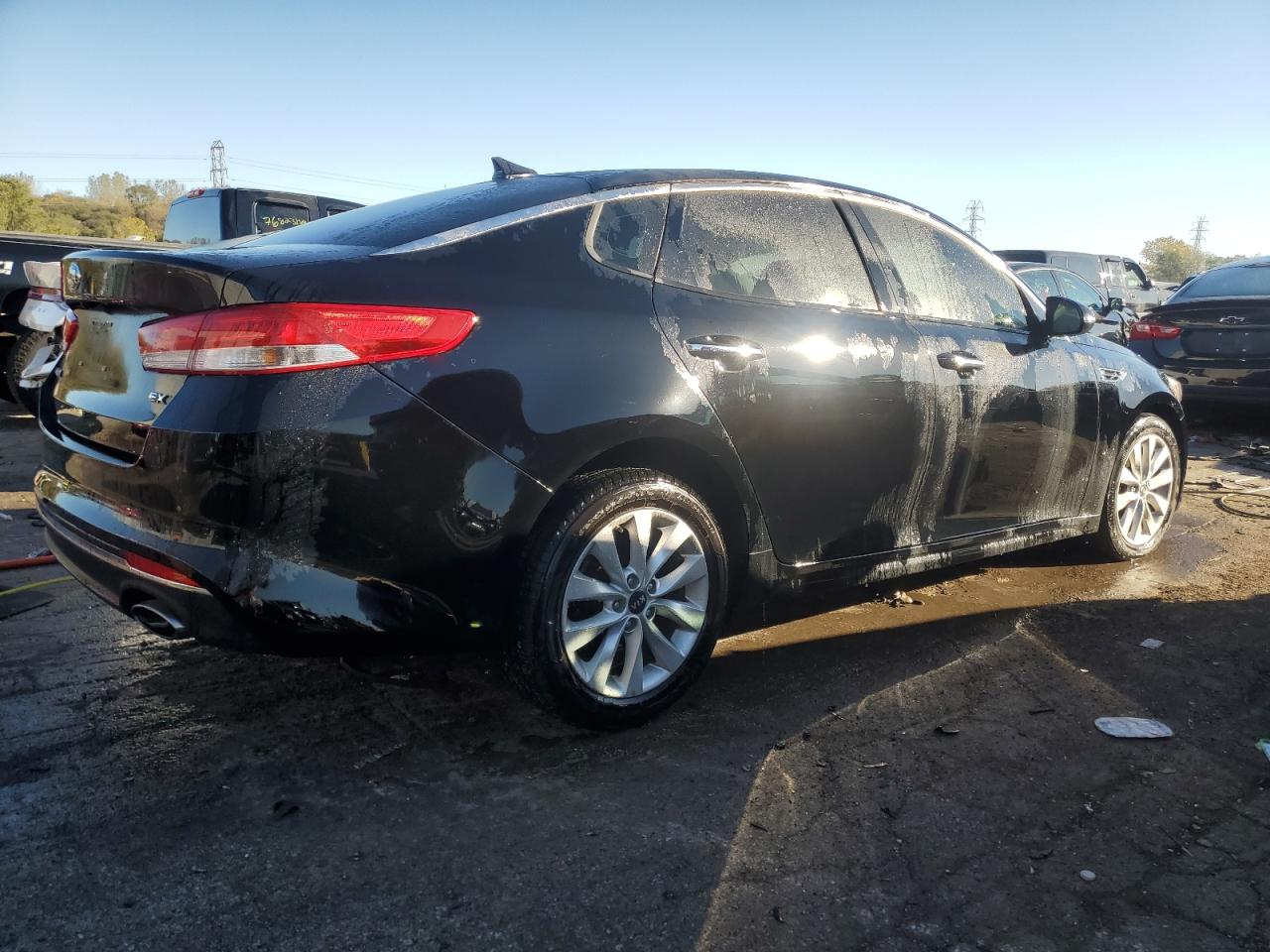 2018 KIA Optima VIN 5XXGU4L31JG183537 Copart auction photo, rear end / minor dent/scratches damage thumbnail 3