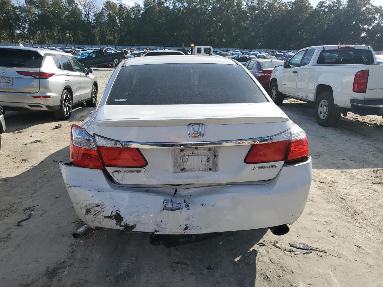 2015 Honda Accord VIN 1HGCR2F55FA130796 Copart auction photo, rear end damage thumbnail 6