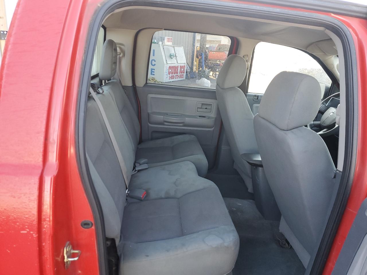 2005 Dodge Dakota VIN 1D7HE48N15S261716 Copart auction photo, front end damage thumbnail 10