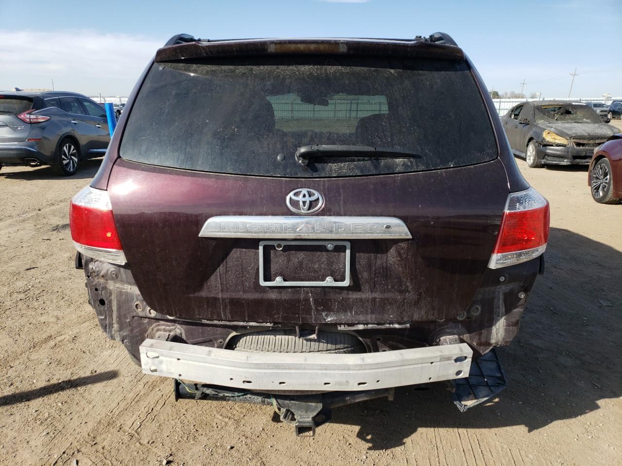 2013 Toyota Highlander VIN 5TDBK3EH6DS266421 Copart auction photo, front end / rear end damage thumbnail 6