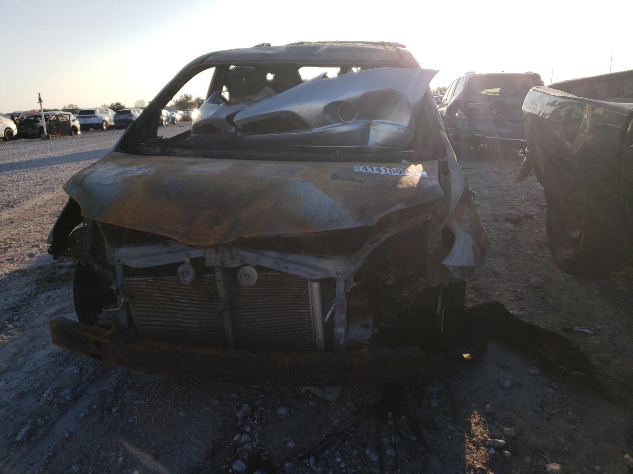2013 Toyota Sienna VIN 5TDKK3DC3DS331344 Copart auction photo, burn damage thumbnail 5