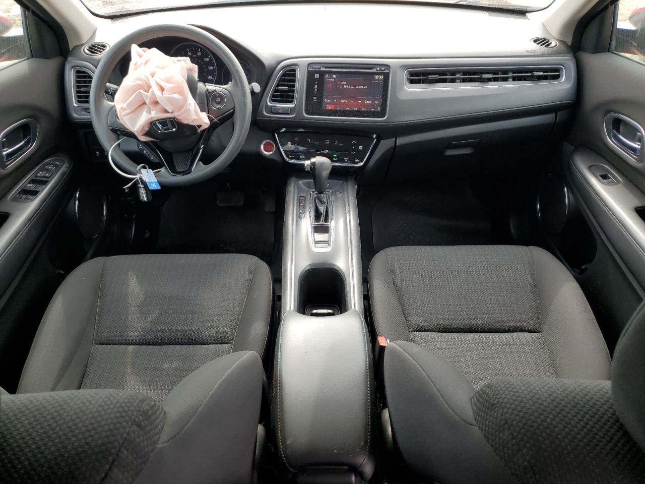 2017 Honda HR-V VIN 3CZRU5H5XHM722748 Copart auction photo, front end / minor dent/scratches damage thumbnail 8