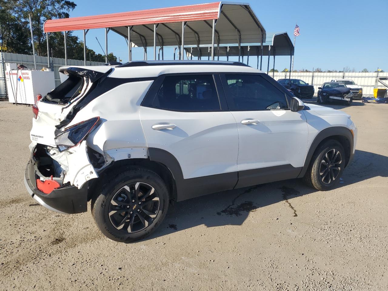2022 Chevrolet TrailBlazer VIN KL79MPSL8NB052688 Copart auction photo, rear end / side damage thumbnail 3