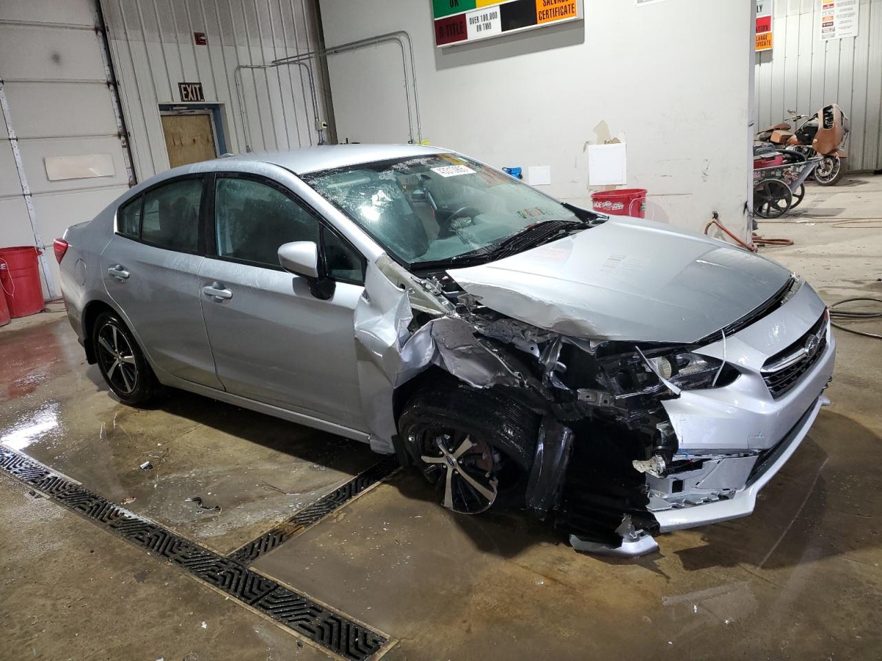 2020 Subaru Impreza VIN 4S3GKAV66L3606031 Copart auction photo, front end / side damage thumbnail 4
