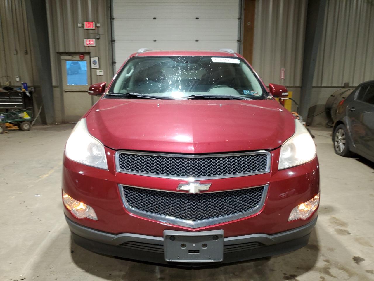 2010 Chevrolet Traverse VIN 1GNLVFED6AJ233428 Copart auction photo, minor dent/scratches damage thumbnail 5