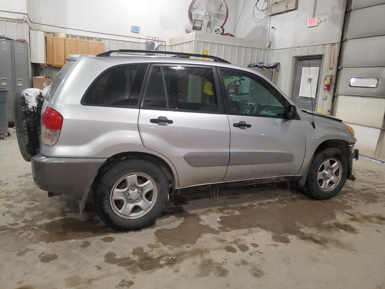 2003 Toyota RAV 4 VIN JTEHH20V136085818 Copart auction photo, front end / rear end damage thumbnail 3