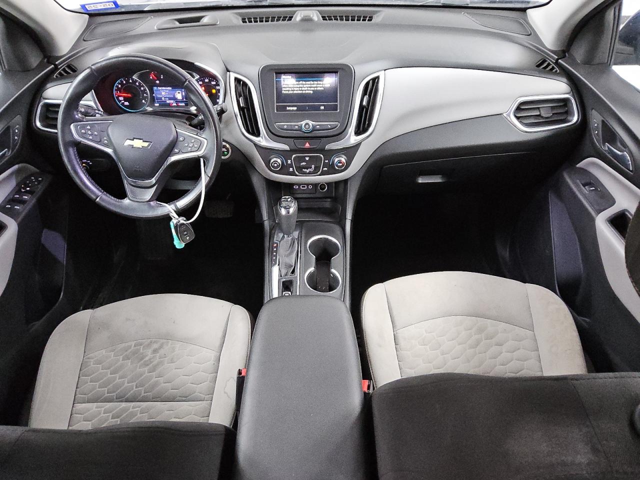 2019 Chevrolet Equinox VIN 2GNAXJEV2K6263599 Copart auction photo, rear end / hail damage thumbnail 8